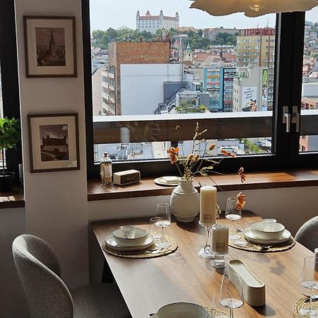 Panorama View Design Apt In Old Town - Free Parking Bratysława Zewnętrze zdjęcie