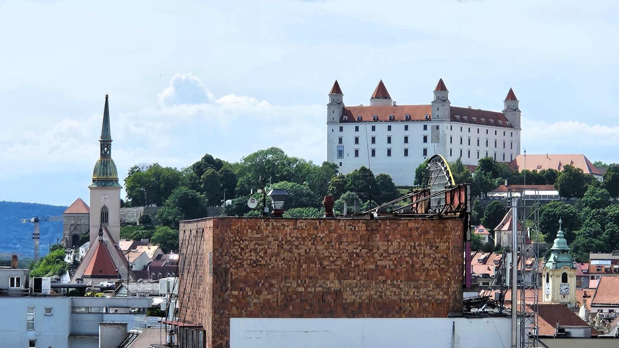 Panorama View Design Apt In Old Town - Free Parking Bratysława Zewnętrze zdjęcie